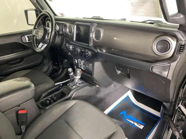 Jeep Wrangler photo 46
