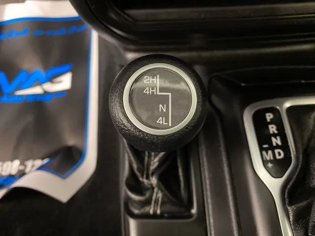 Jeep Wrangler photo 28