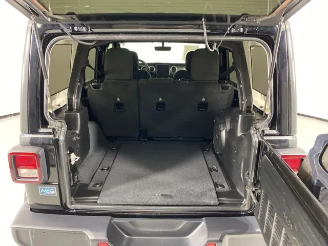 Jeep Wrangler photo 41
