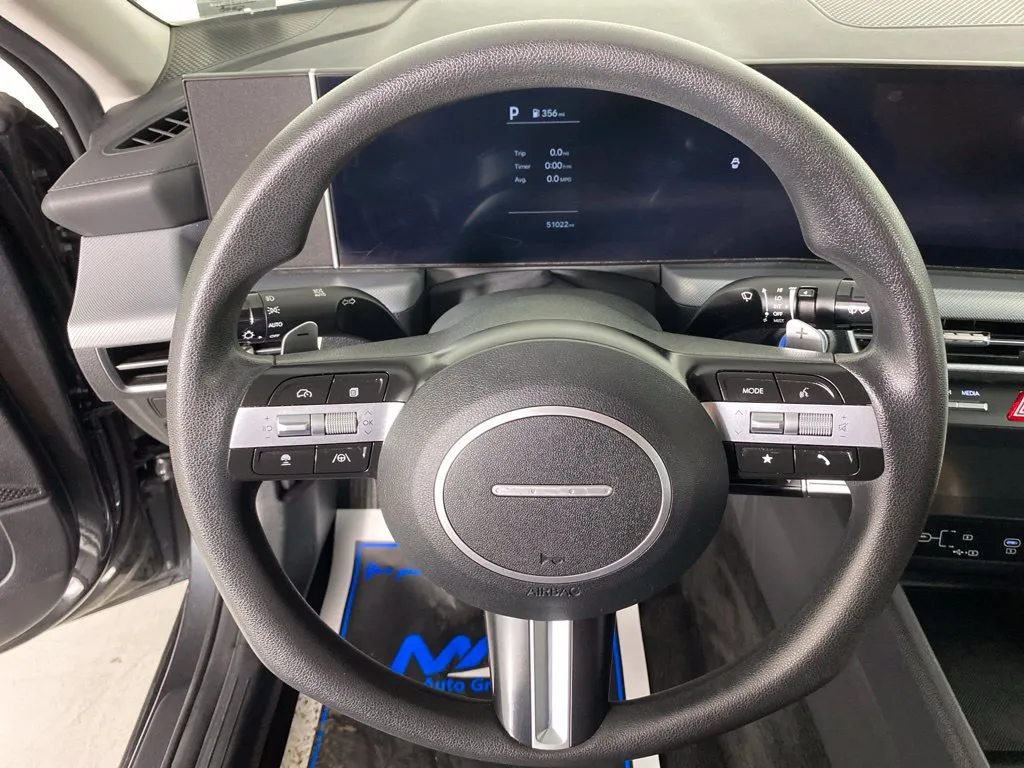 Hyundai Sonata photo 31