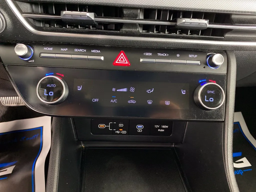 Hyundai Sonata photo 20