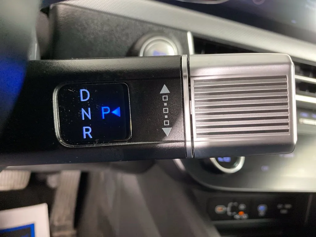 Hyundai Sonata photo 23