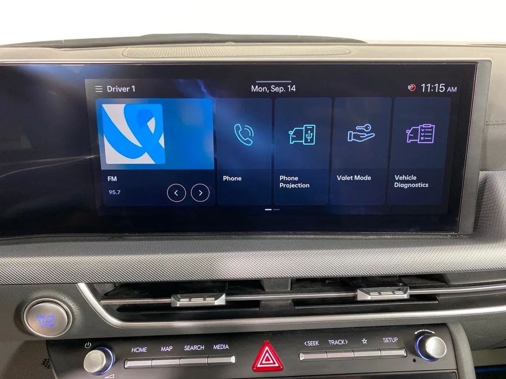 Hyundai Sonata photo 20