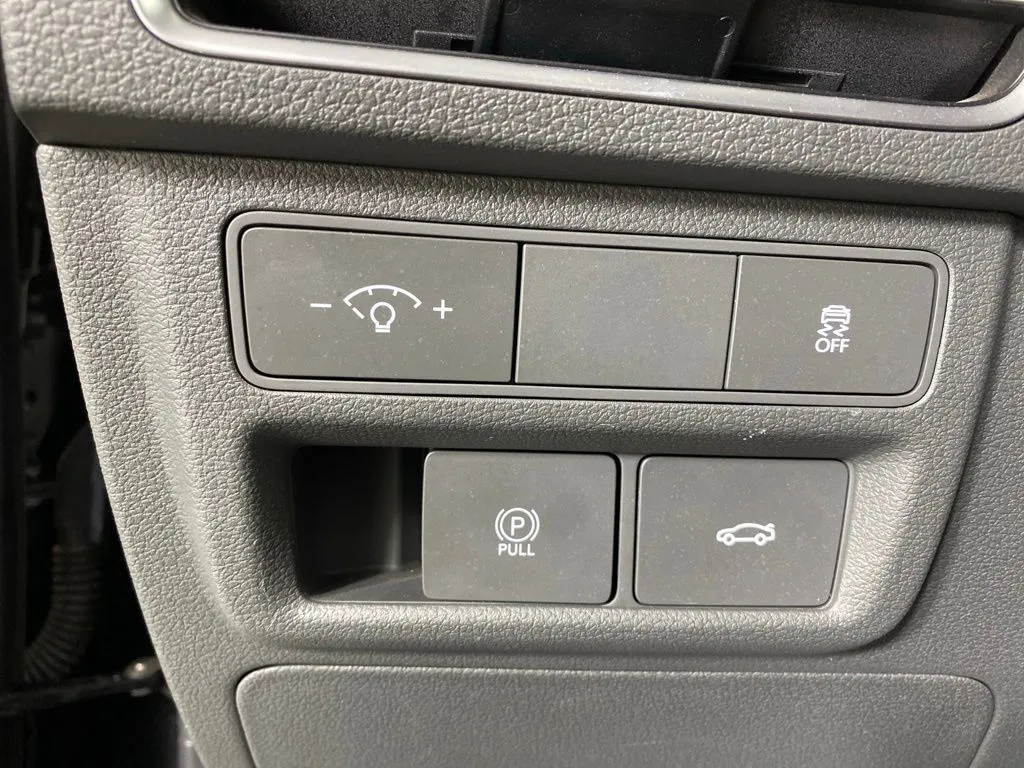 Hyundai Sonata photo 27