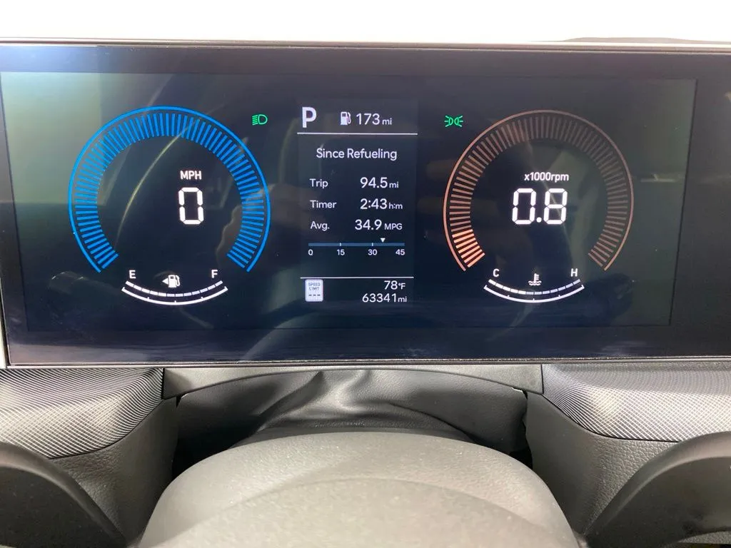 Hyundai Sonata photo 32