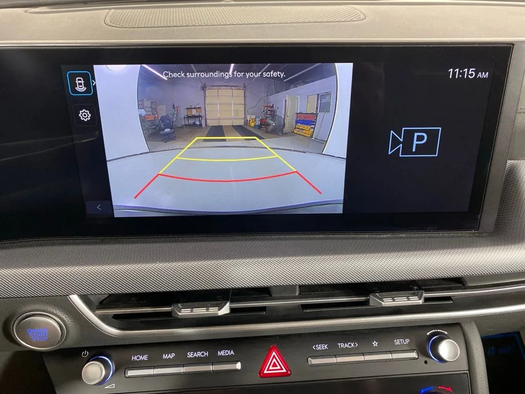 Hyundai Sonata photo 21