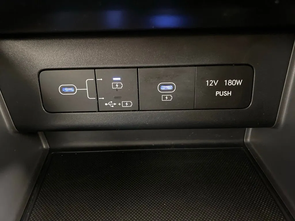 Hyundai Sonata photo 23