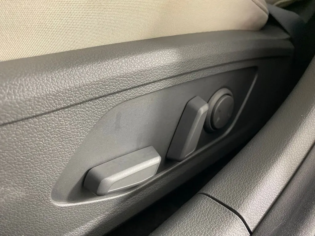 Hyundai Sonata photo 14