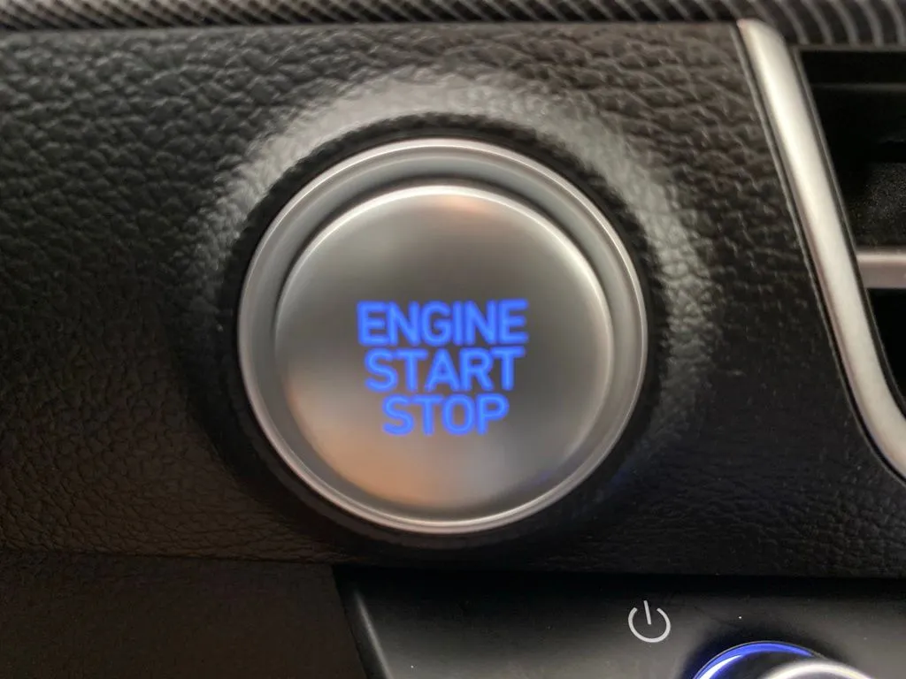 Hyundai Sonata photo 24