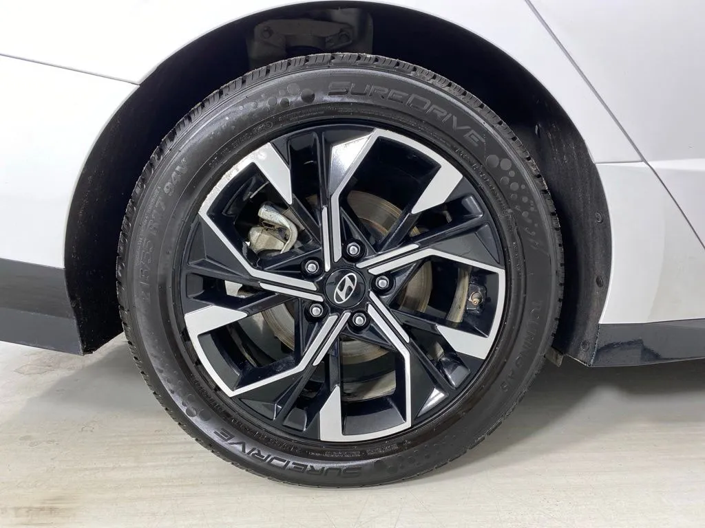 Hyundai Sonata photo 10