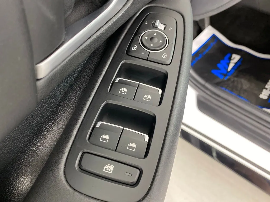 Hyundai Sonata photo 15
