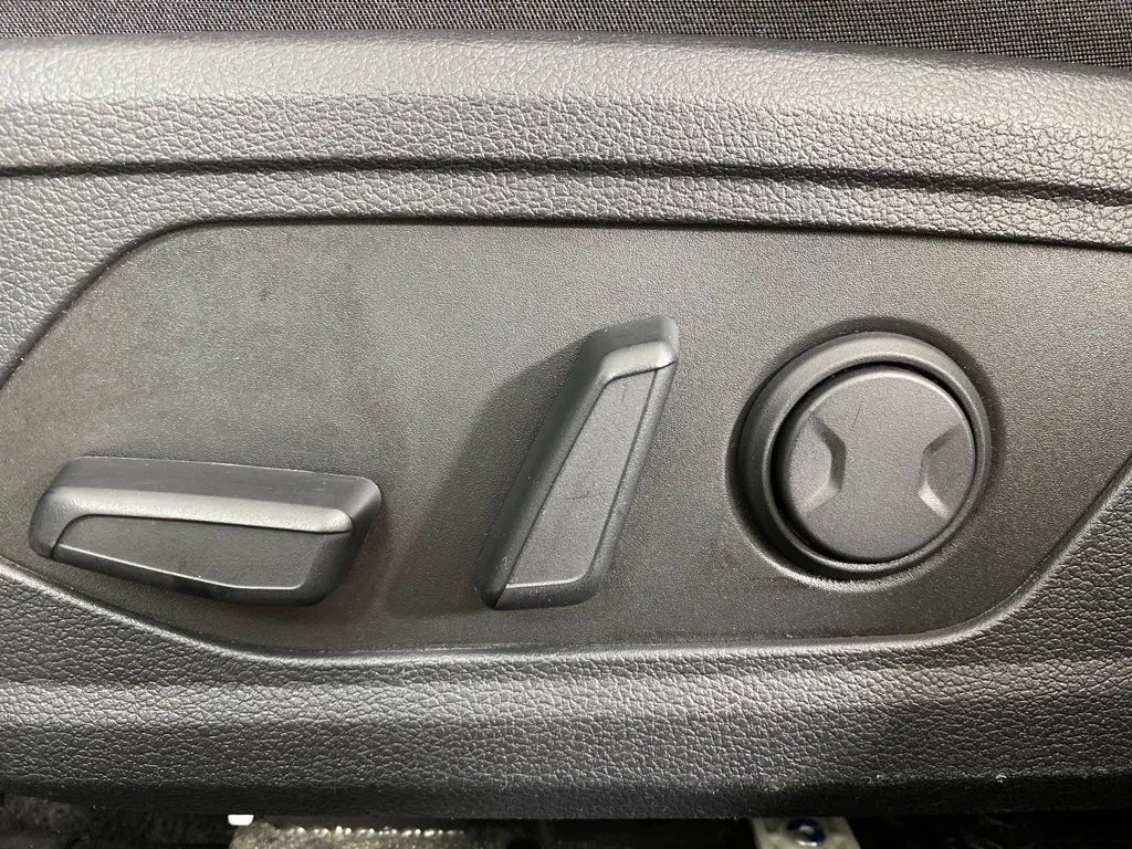 Hyundai Sonata photo 13