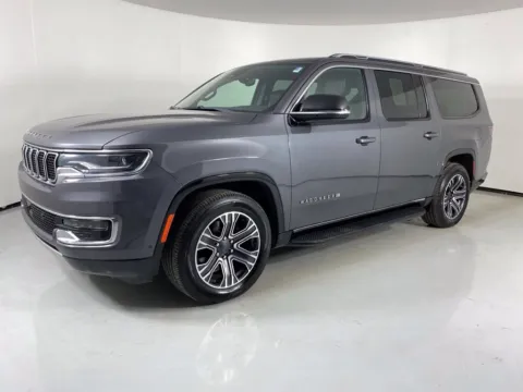 More photos of 2024 Jeep Wagoneer L Series II at MAG Auto - Munsterman Automotive Group, MO