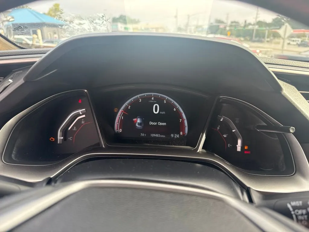 Honda Civic photo 6
