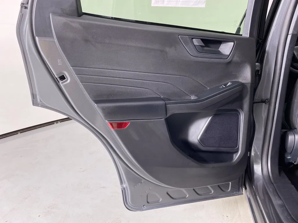 Ford Escape photo 34