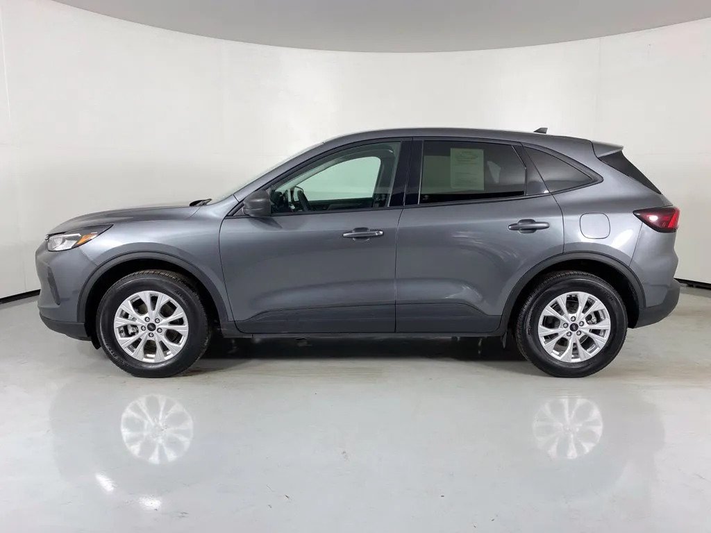Ford Escape photo 4