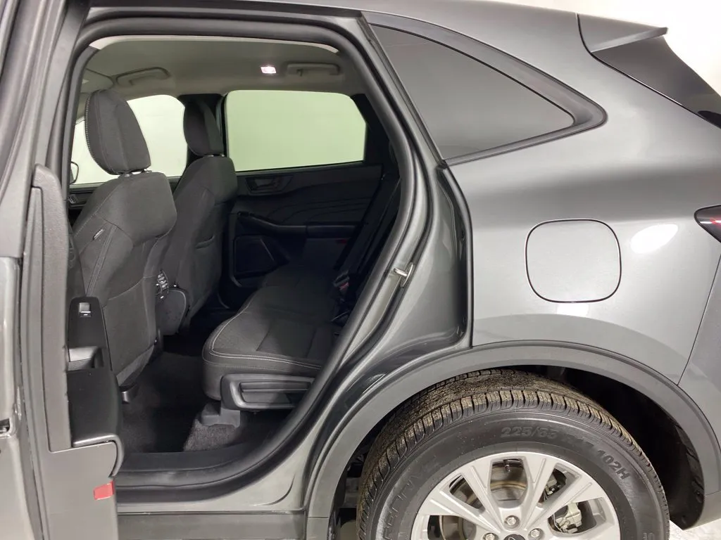 Ford Escape photo 33