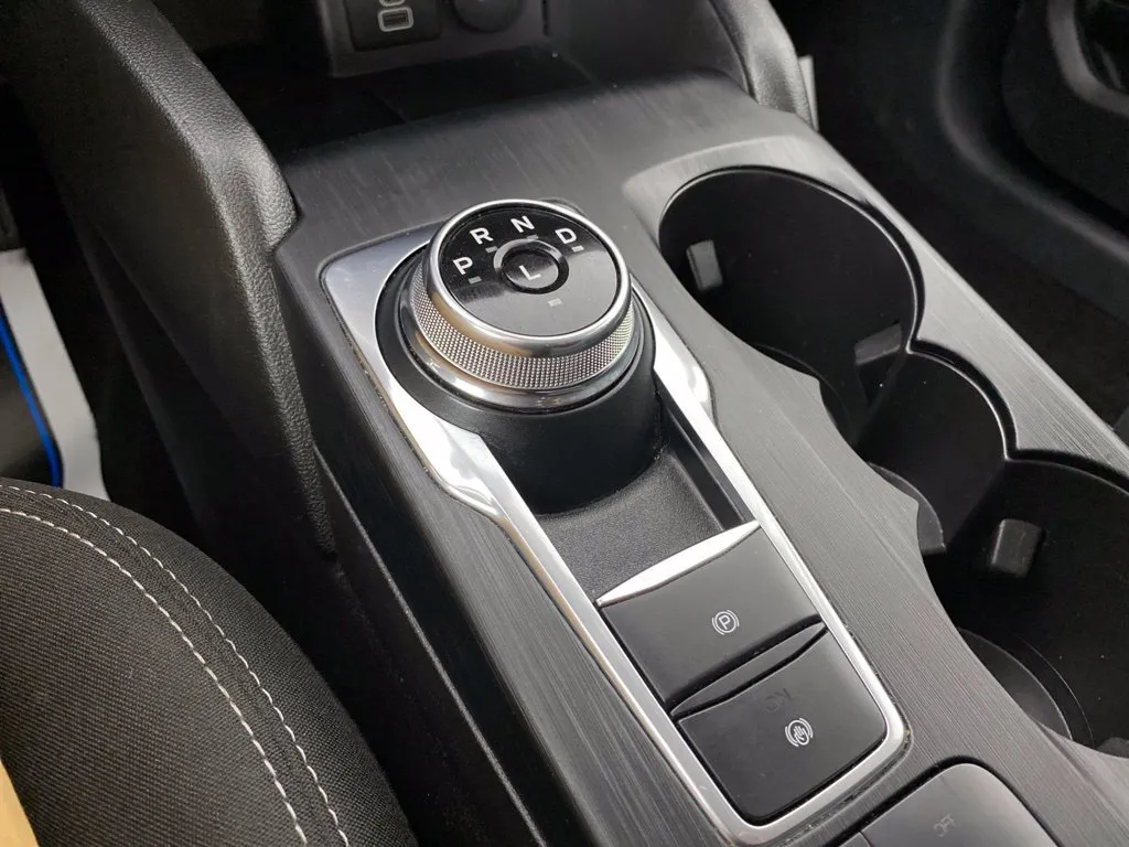 Ford Escape photo 24