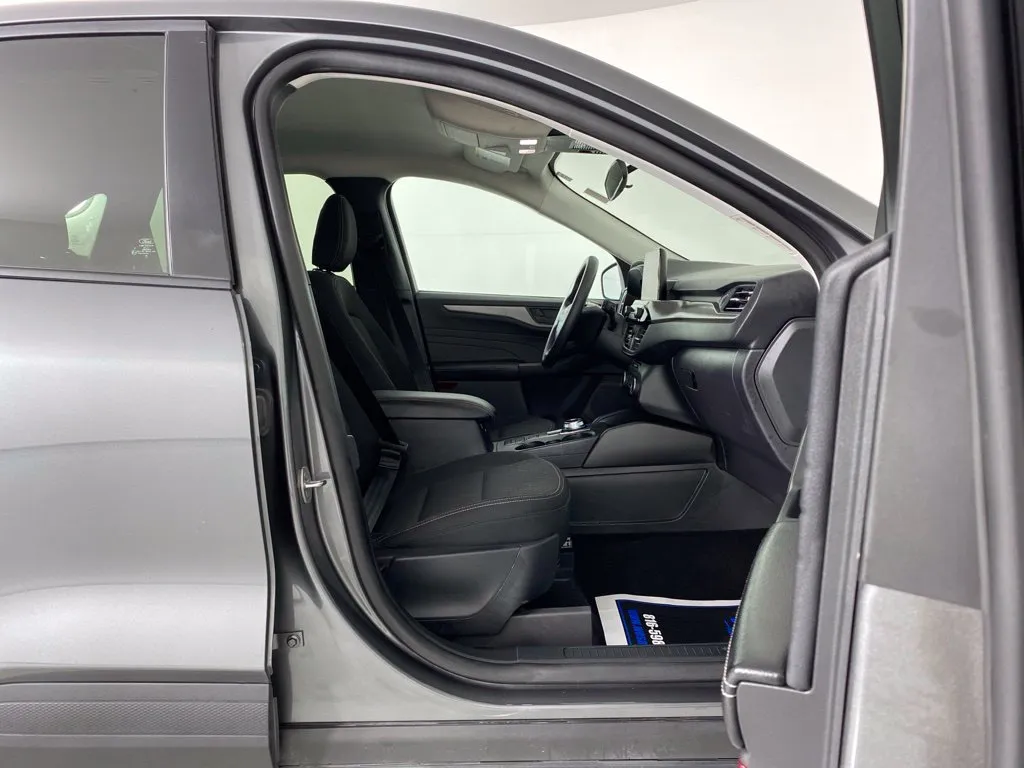 Ford Escape photo 42