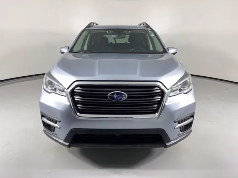 Photos of 2022 Subaru Ascent Premium for sale in Blue Springs, MO at MAG Auto - Munsterman Automotive Group