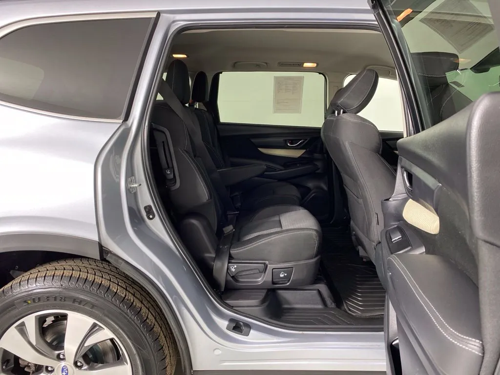 Subaru Ascent photo 40