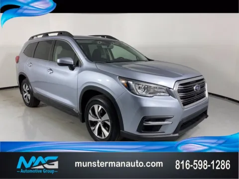Silver 2022 Subaru Ascent Premium for sale in Blue Springs, MO