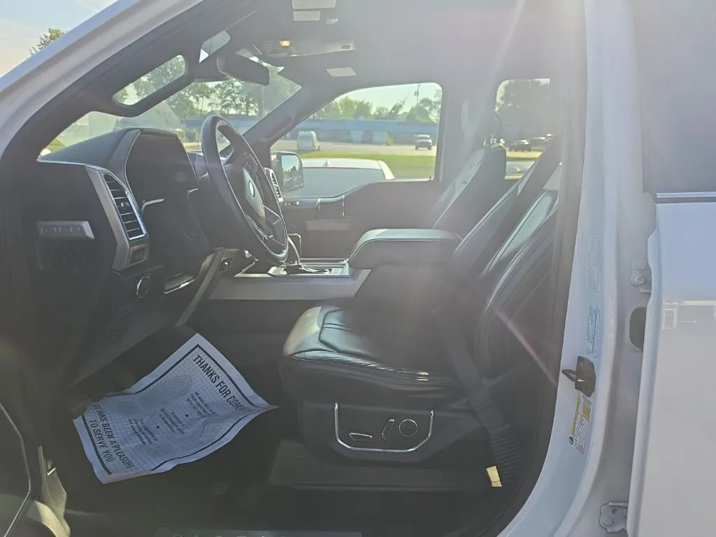Ford F-150 photo 5