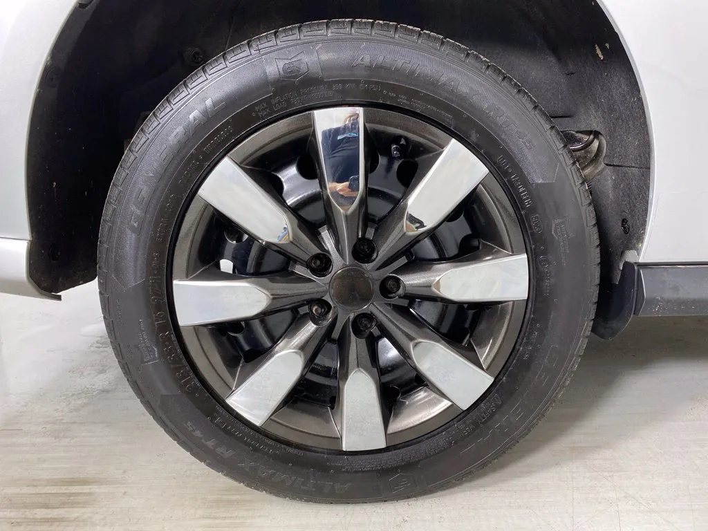 Ford Transit Connect photo 9