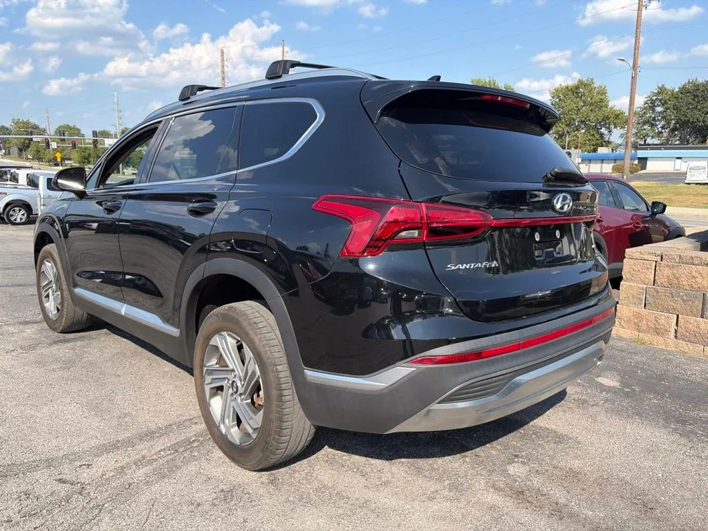 Hyundai Santa Fe photo 3