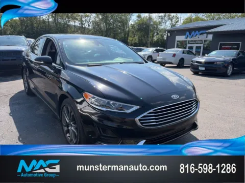 Black 2020 Ford Fusion SEL for sale in Blue Springs, MO