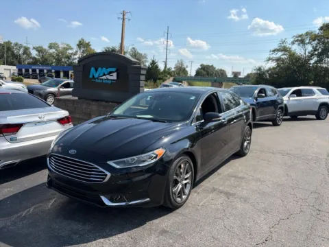 Photos of 2020 Ford Fusion SEL for sale in Blue Springs, MO at MAG Auto - Munsterman Automotive Group