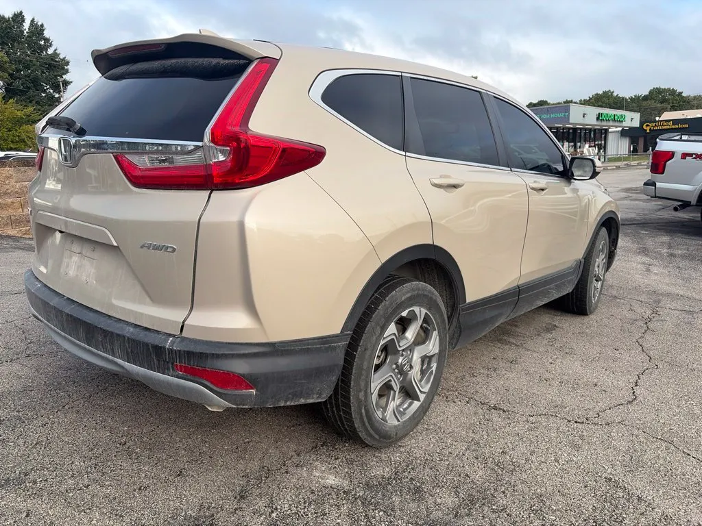 Honda CR-V photo 4
