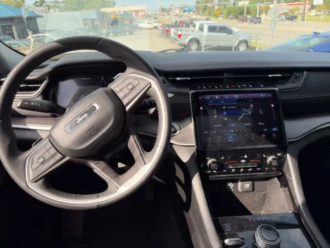 More photos of 2023 Jeep Grand Cherokee L Limited at MAG Auto - Munsterman Automotive Group, MO