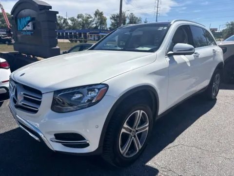 Photos of 2019 Mercedes-Benz GLC 300 for sale in Blue Springs, MO at MAG Auto - Munsterman Automotive Group