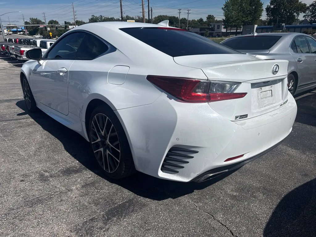 Lexus RC photo 3