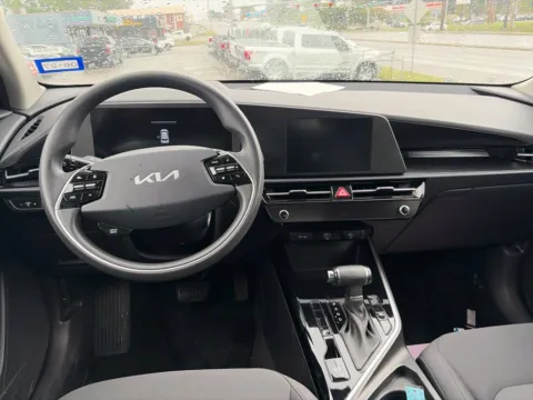 More photos of 2025 Kia Niro LX at MAG Auto - Munsterman Automotive Group, MO