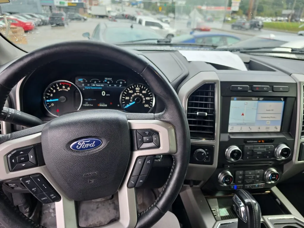 Ford F-150 photo 6