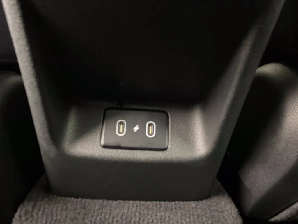Kia K5 photo 35