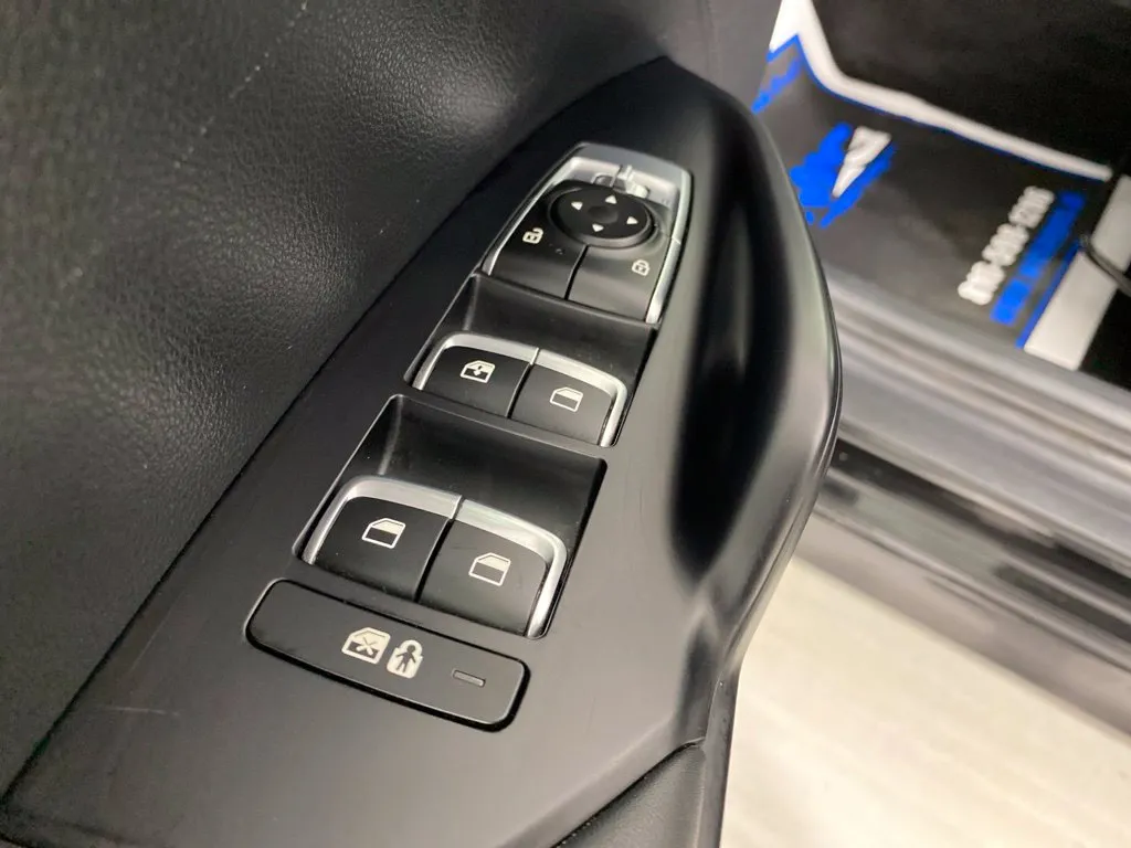 Kia K5 photo 15