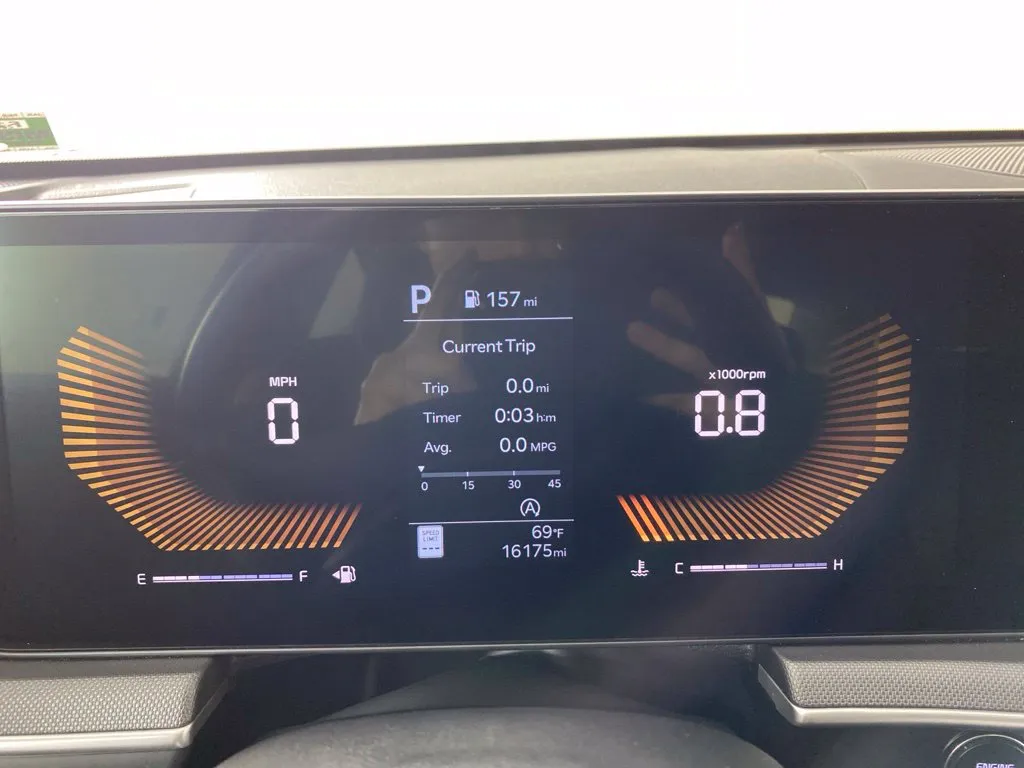 Kia K5 photo 29