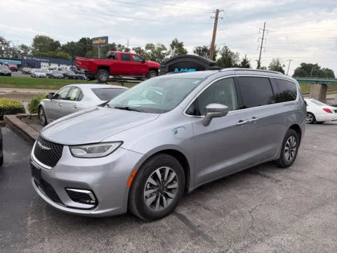 Photos of 2021 Chrysler Pacifica Hybrid Touring L for sale in Blue Springs, MO at MAG Auto - Munsterman Automotive Group