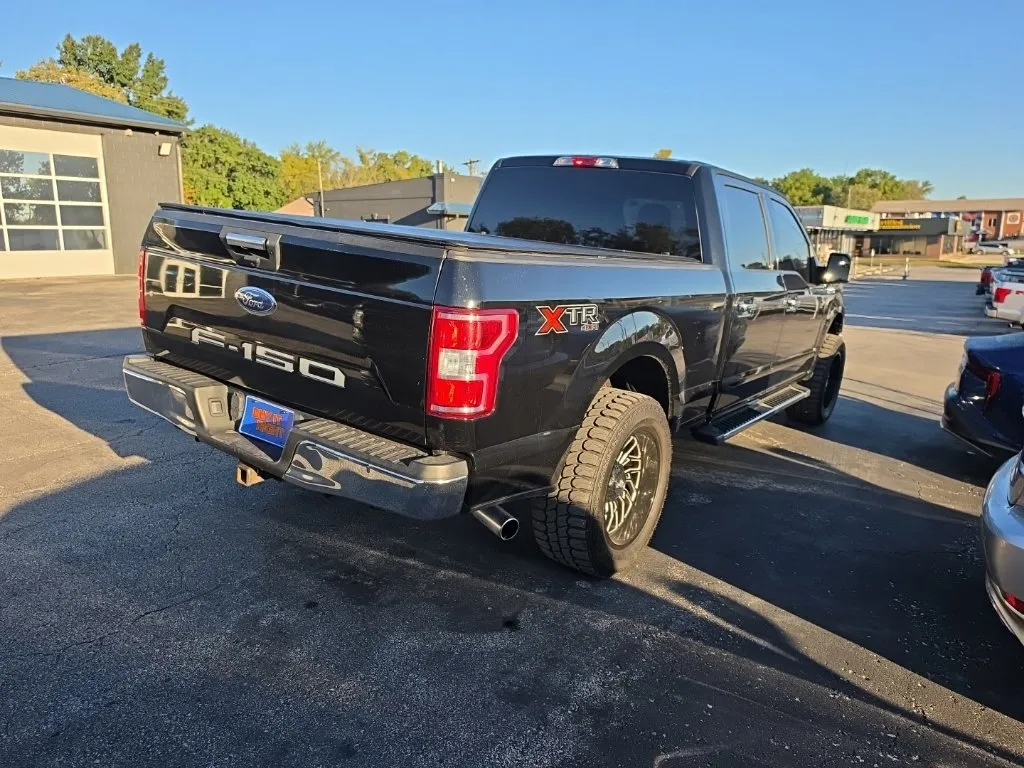 Ford F-150 photo 4