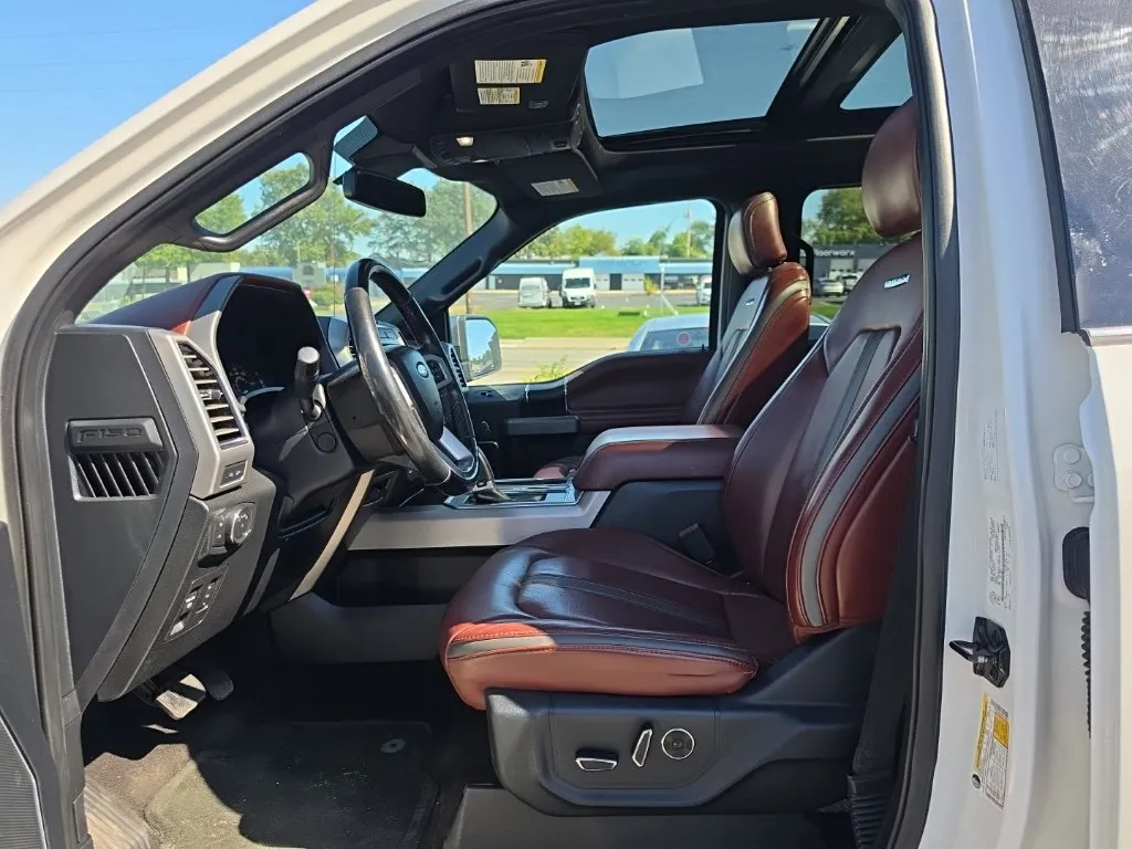 Ford F-150 photo 5