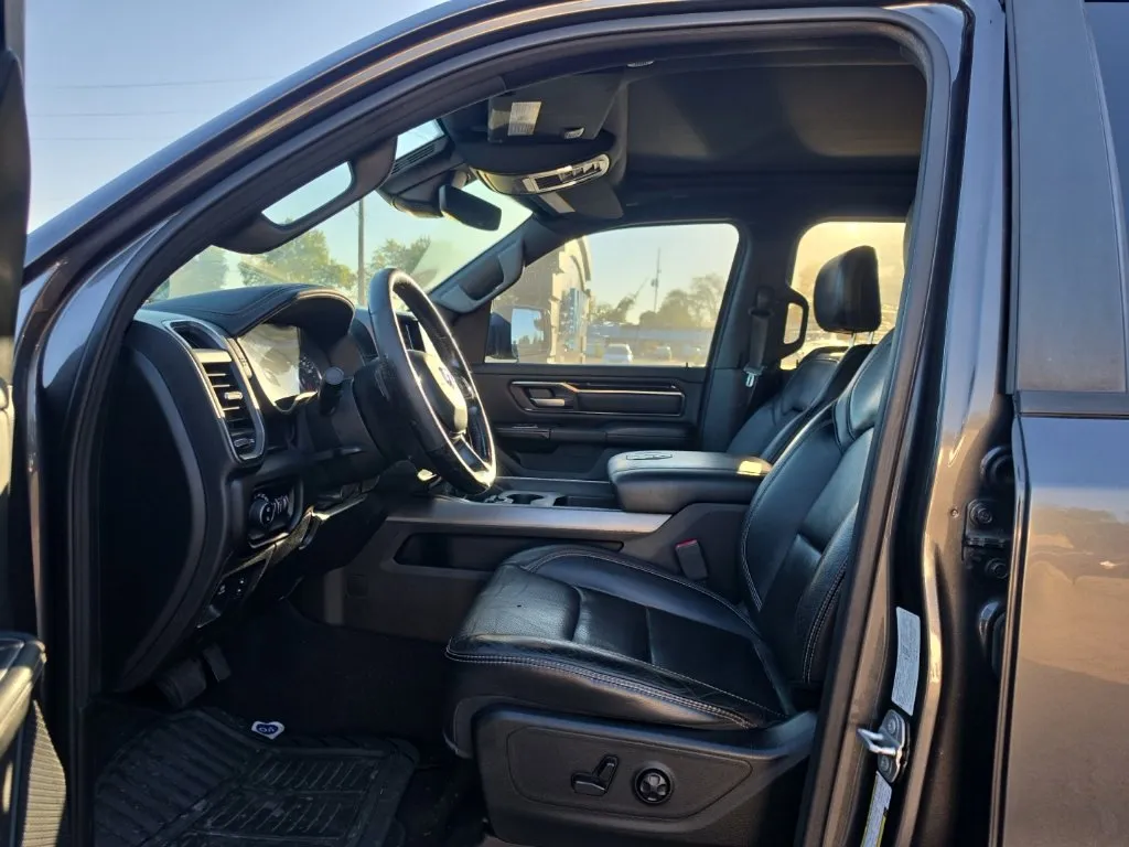 Ram 1500 photo 5