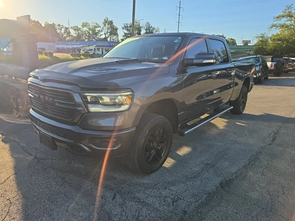Ram 1500 photo 2