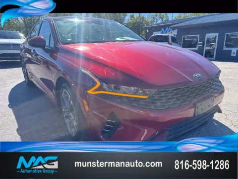 Red 2021 Kia K5 EX for sale in Blue Springs, MO