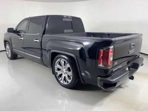 More photos of 2018 GMC Sierra 1500 Denali at MAG Auto - Munsterman Automotive Group, MO