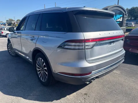 Another view of 2020 Lincoln Aviator Reserve for sale in Blue Springs, MO at MAG Auto - Munsterman Automotive Group