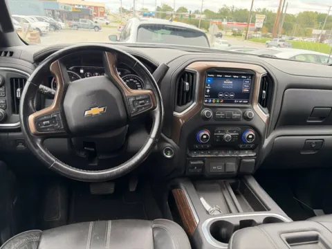 More photos of 2021 Chevrolet Silverado 1500 High Country at MAG Auto - Munsterman Automotive Group, MO