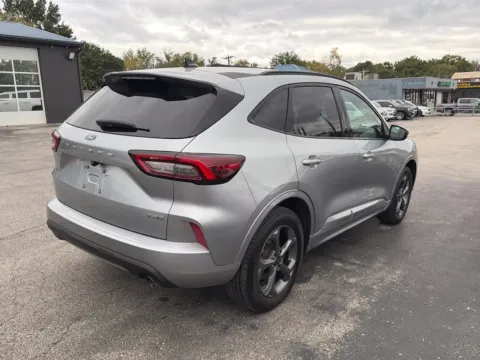 More photos of 2023 Ford Escape Hybrid ST-Line Select at MAG Auto - Munsterman Automotive Group, MO